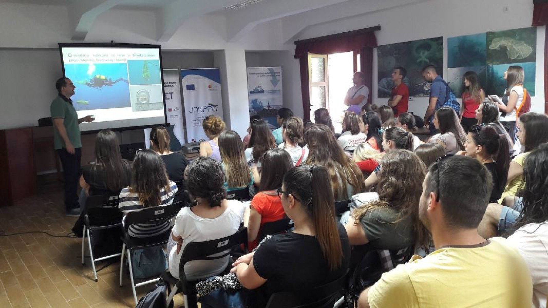 Predavanje studentima